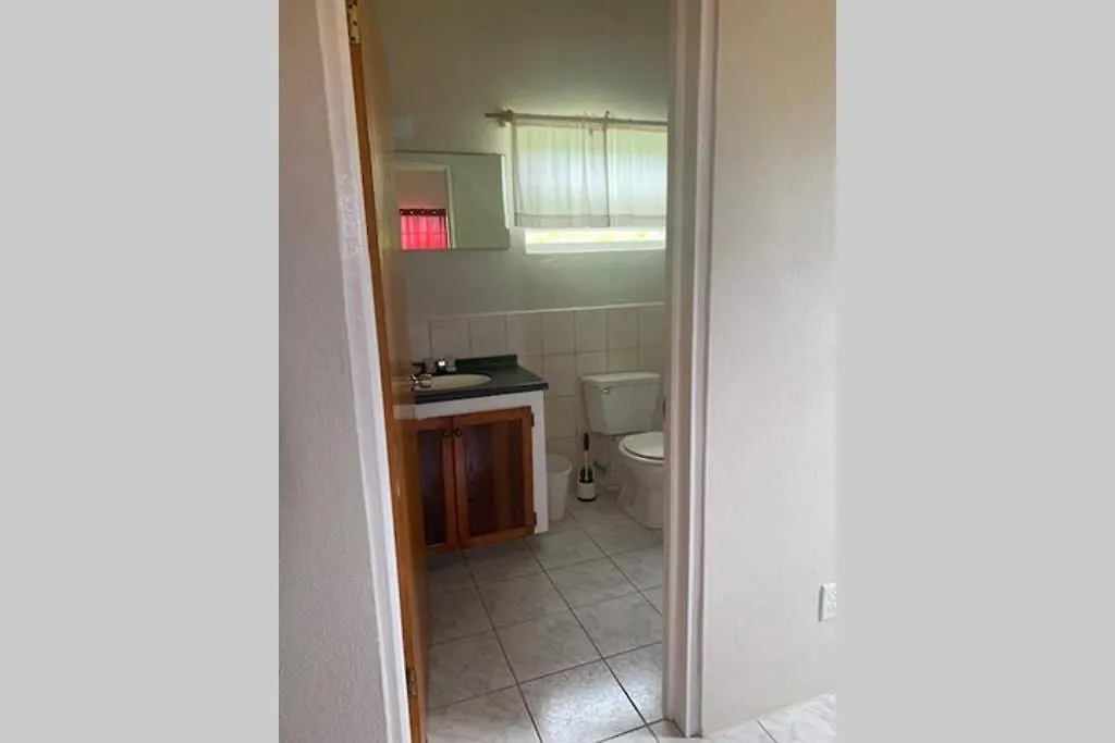 Neem View Apartment #5 Lily Falmouth Harbour Antigua und Barbuda